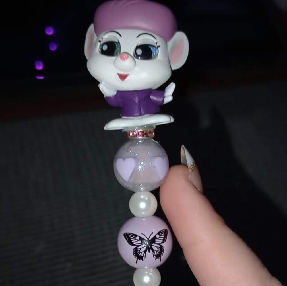 Doorable pen